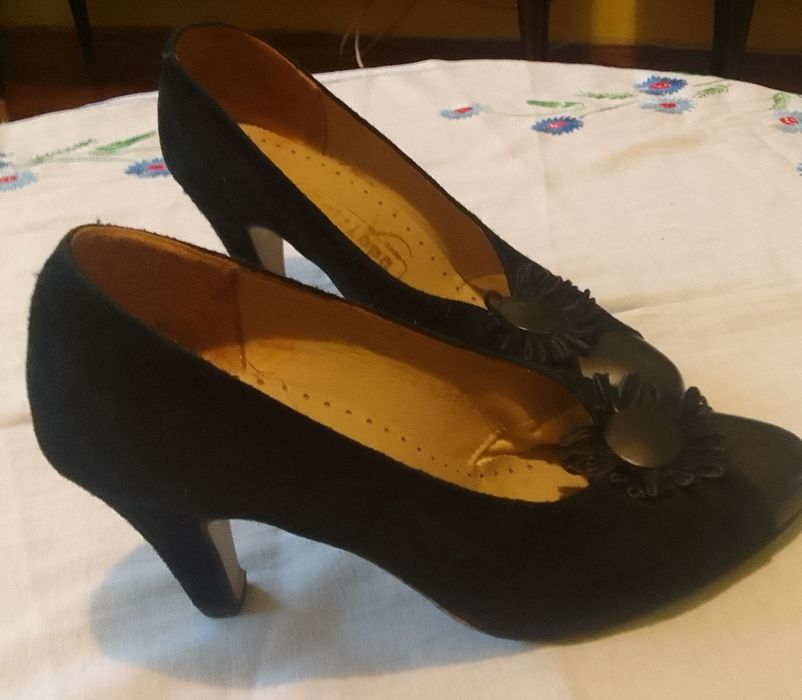 Pantofi de damă toc subtire