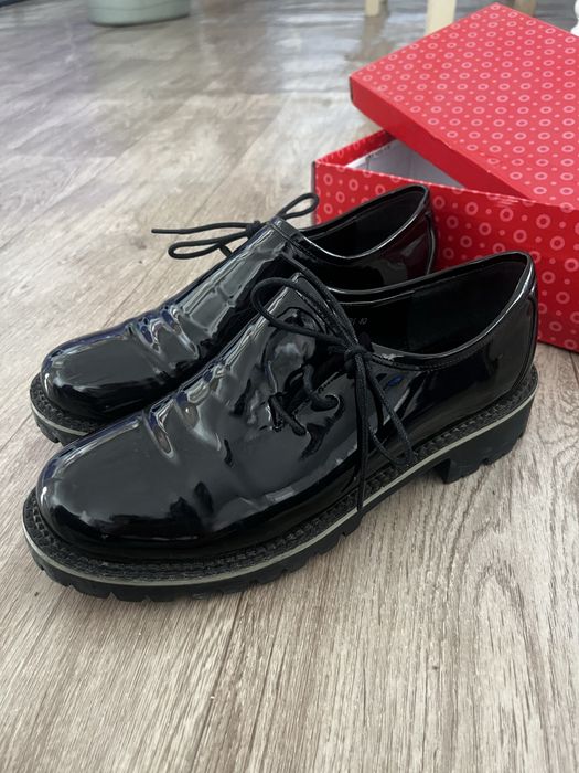 лоферы обувь женская