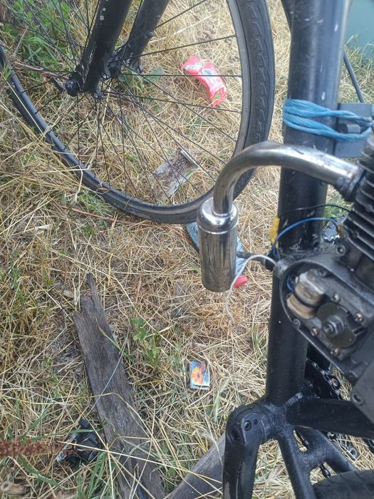 Bicicleta cu motor