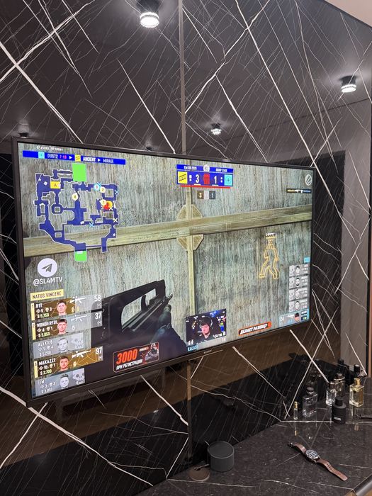 Продам смарт телевизор SONY!