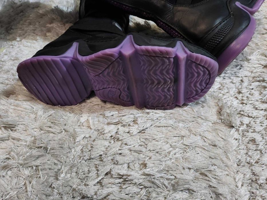 Продавам италиански дамски ботуши на марката VDR, 100% естествена кожа