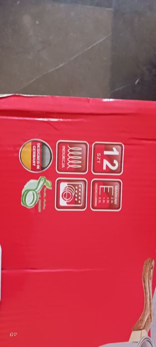 Комплект нови тенджери