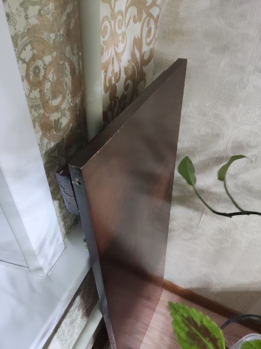 Продаю стол раскладывающийся