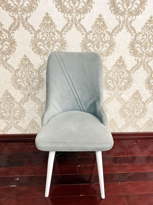 Стулья лар 6 штук осындай новый