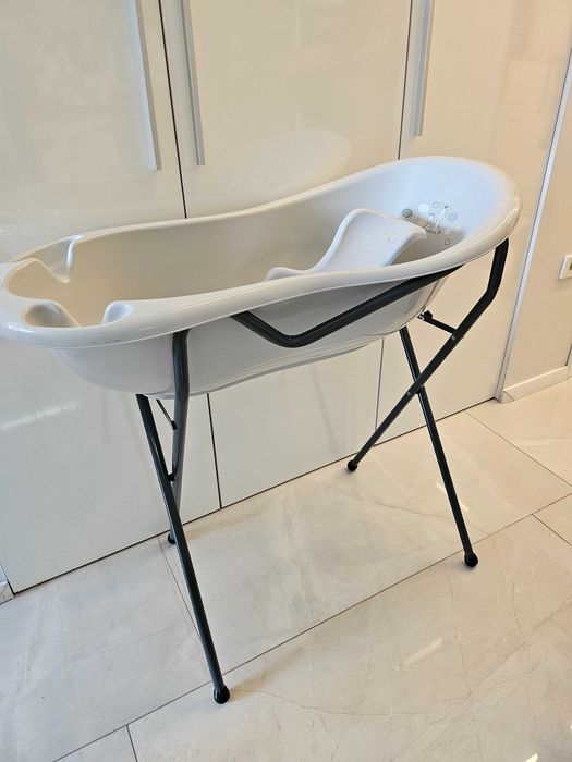 Ваничка със стойка