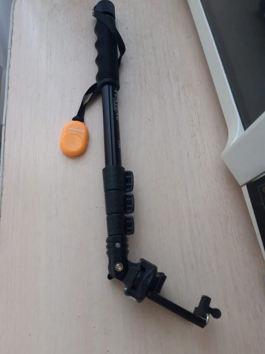 Продам селфи-палку