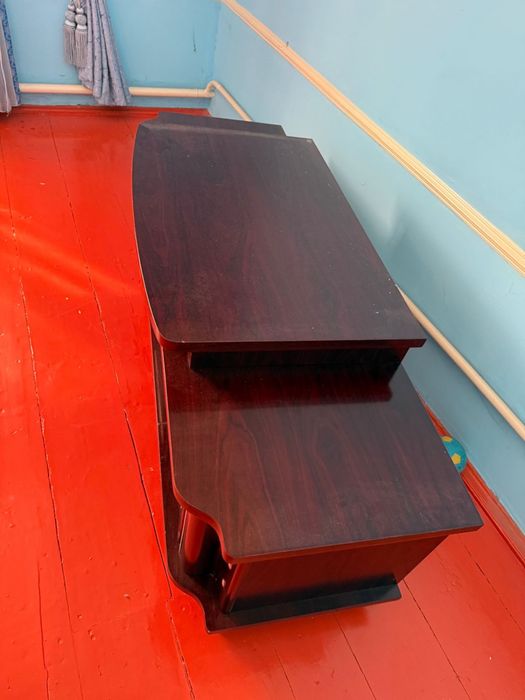 подставка для телевизора деревянный