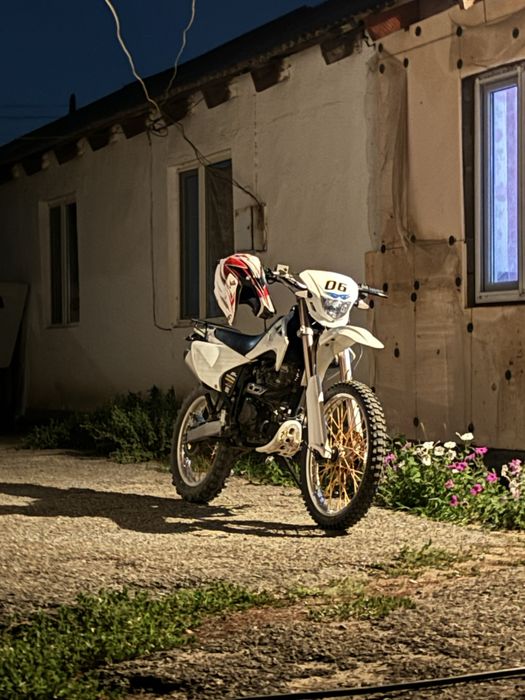 Эндуро зонгшен 250куб