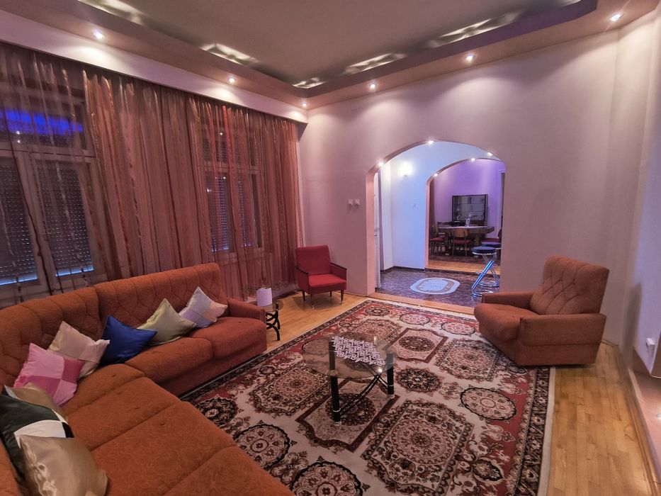 Vând casă din caramida-Bld Panait Istrati