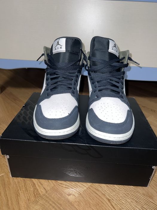 Nike Air Jordan 1 Mid