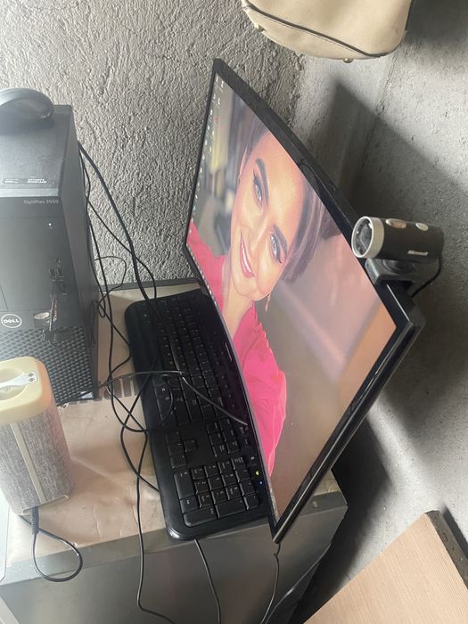 Sistem  PC  ca  nou unitate Deel  generatie 7 monitor led curbatr  Sam