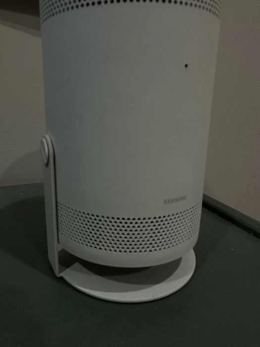 Тв проектор Samsung the freestyle , проэктор  Самсунг .