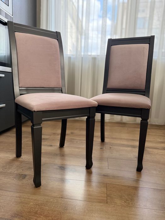 Трапезни столове 6 бр.