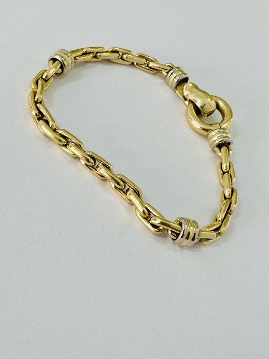 Bratara aur 18K Italia noua