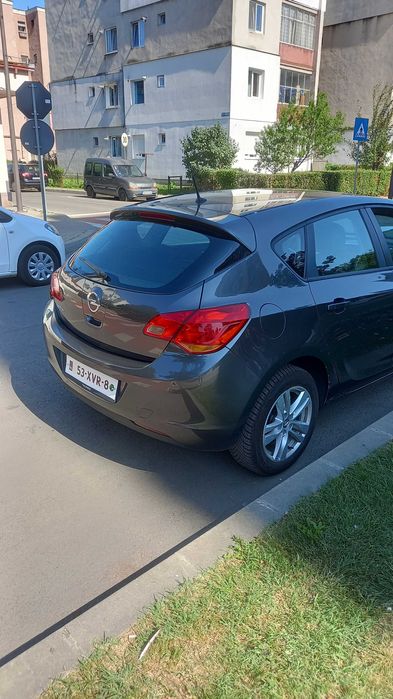 Opel Astra J an 2011