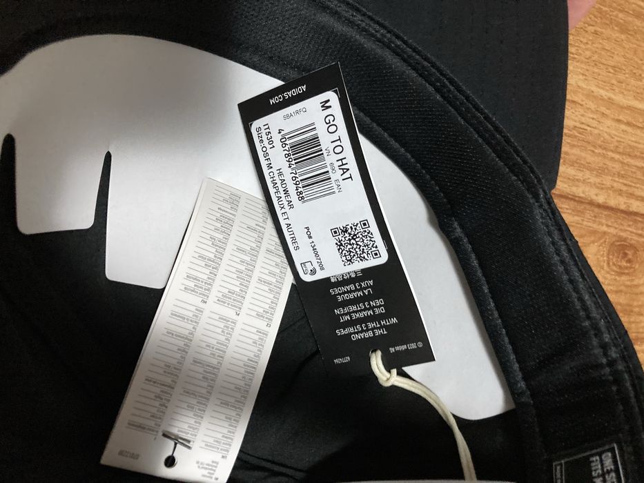 Мъжка оригинална шапка Adidas