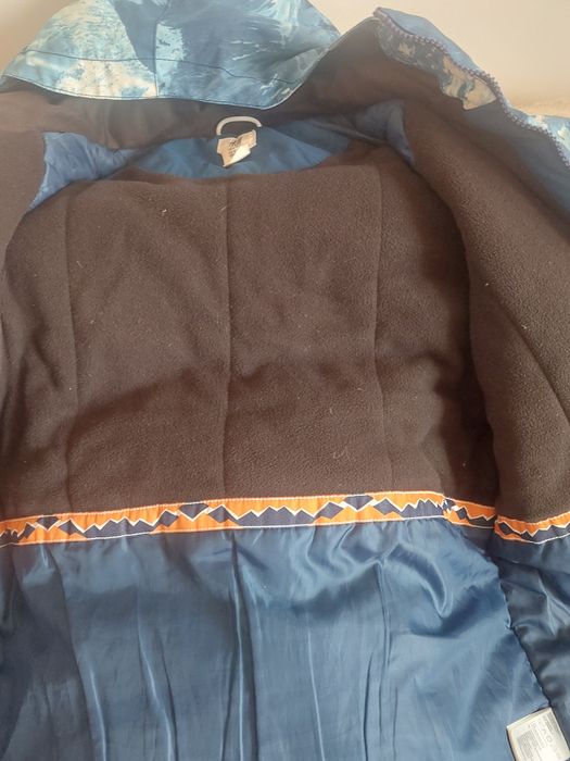 Jeaca de iarna H&M