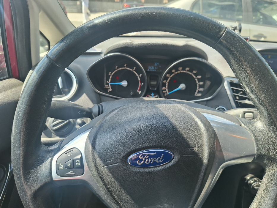 Vand Ford Fiesta  2013