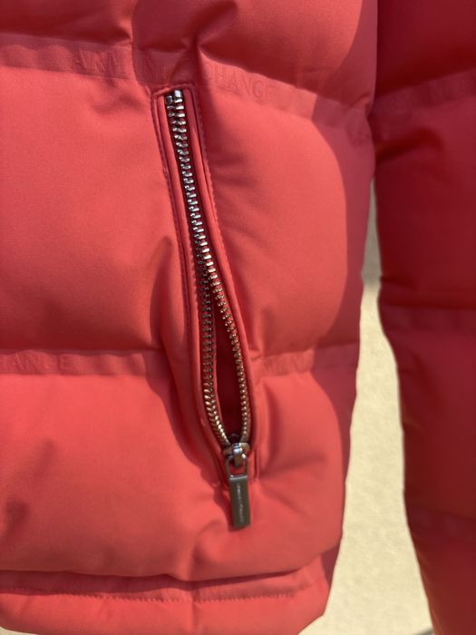 Колан и яке Armani Exchange