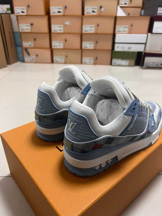 Adidasi Louis Vuitton Trainer Premium