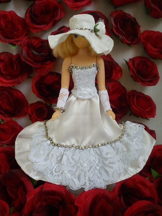 Свадебные платья для куклы Барби
