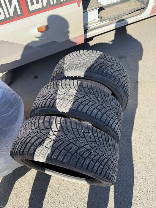 Шины Срочно! Pirelli Scorpion R20