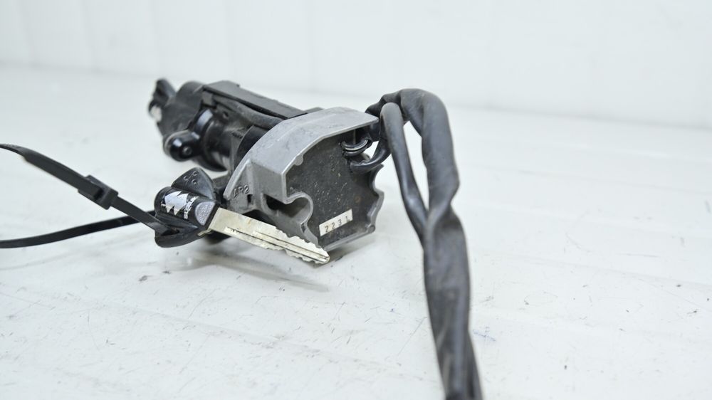 Suzuki GSXR 750 2011 - 2017 L1 - L7 Set Contact Chei Calculator ECU