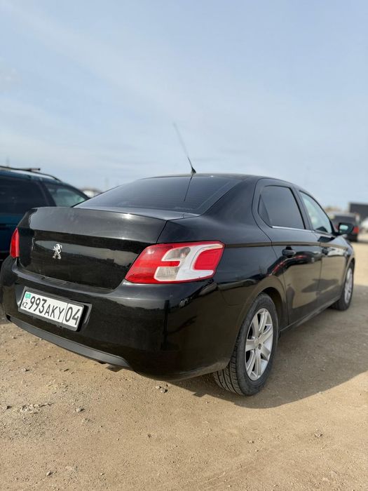 Продается Пежо 301