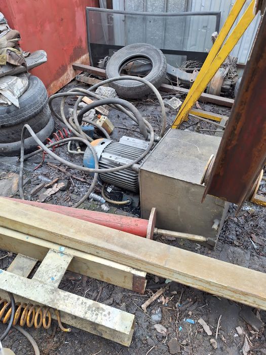 Пресс большой стационарный