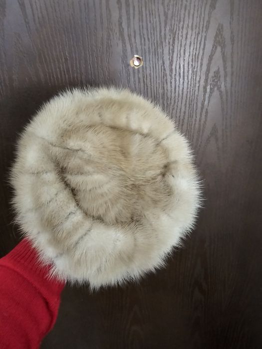 Căciulă blana naturala jder auriu