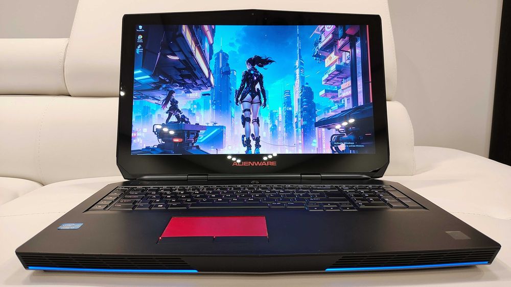 Laptop gaming ALIENWARE 17,3"  touchscreen, intel core i7- , 16 gb ram