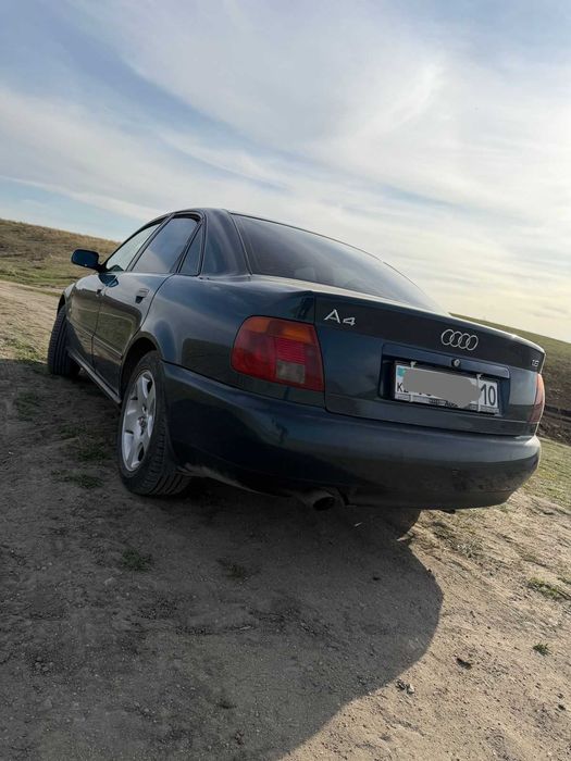 Audi a4 b5 1995 год
