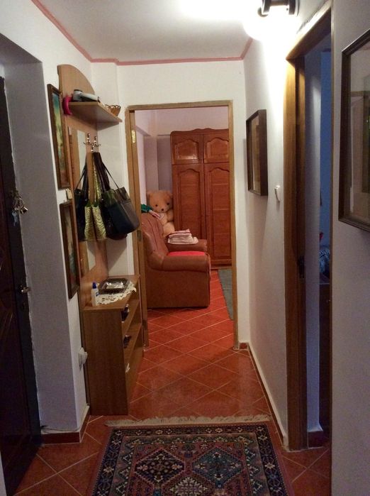 Vând apartament 2 camere