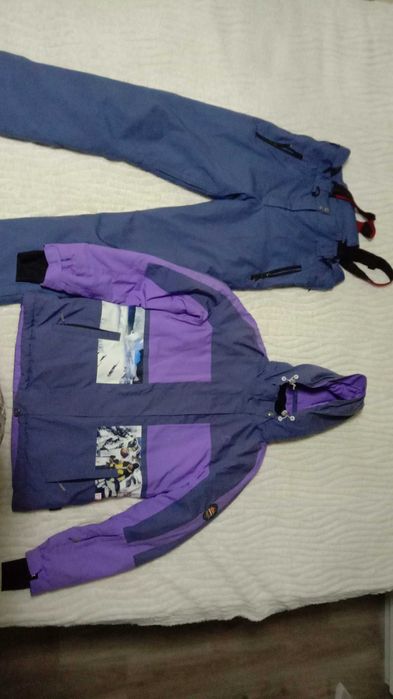 Продам лыжный костюм