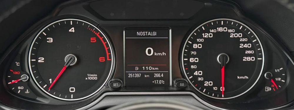 Audi Q5 model  led față,  spate, 2.0 tdi 177 cp
