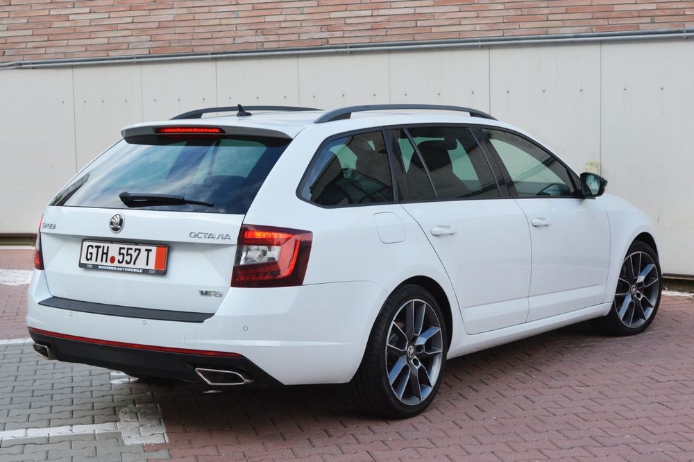 Skoda Octavia VRS 184cp BiXenon Distronic SoftClose Ceas Digital KM REAL ZERO DAUNE