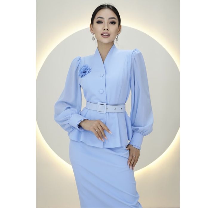 Продам платье 9000