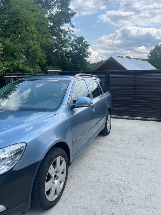Vand skoda octavia 2 combi 2.0 tdi 140 cp 2011