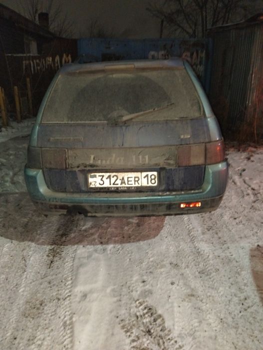 Продам ваз 21111