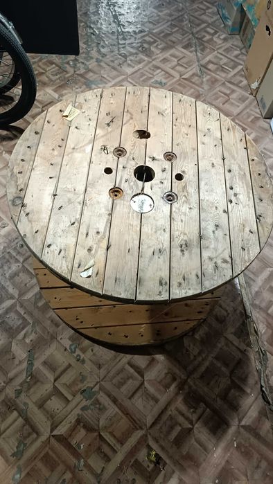 Катушка барабан от кабеля диам.88 см