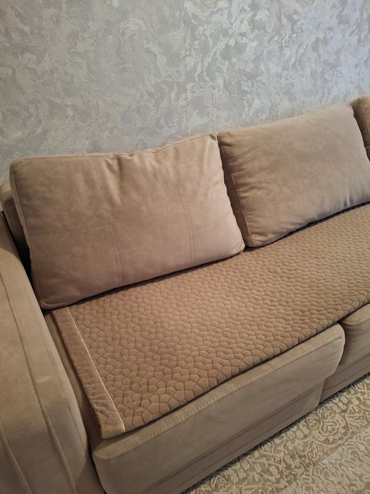 Продам диван срочно