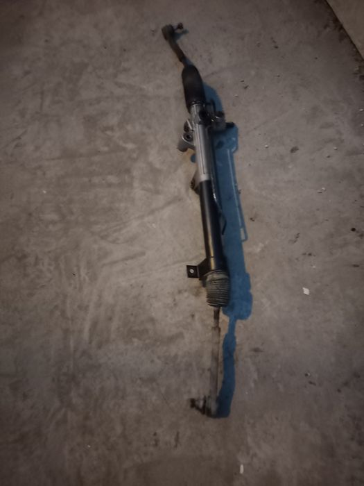 Срочно продам рулевую рейку