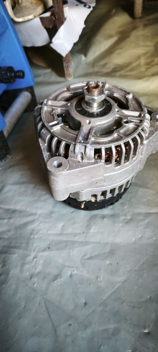 Alternator Mahle 
Alternator Mahle
AAN5346 14V 200A

11.204.187

21-32