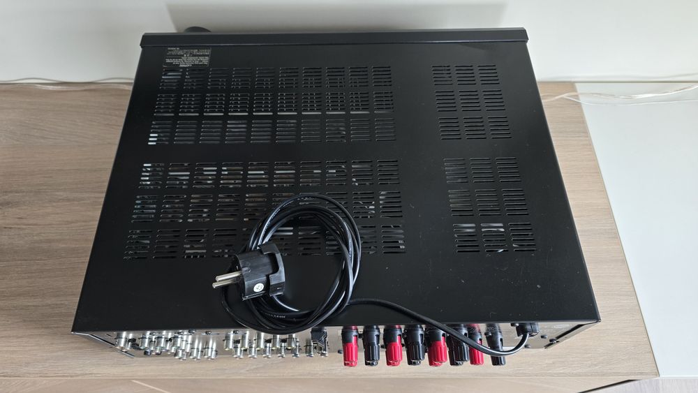 Продавам Onkyo TX-SR506 Ресийвър в Страхотно Състояние
