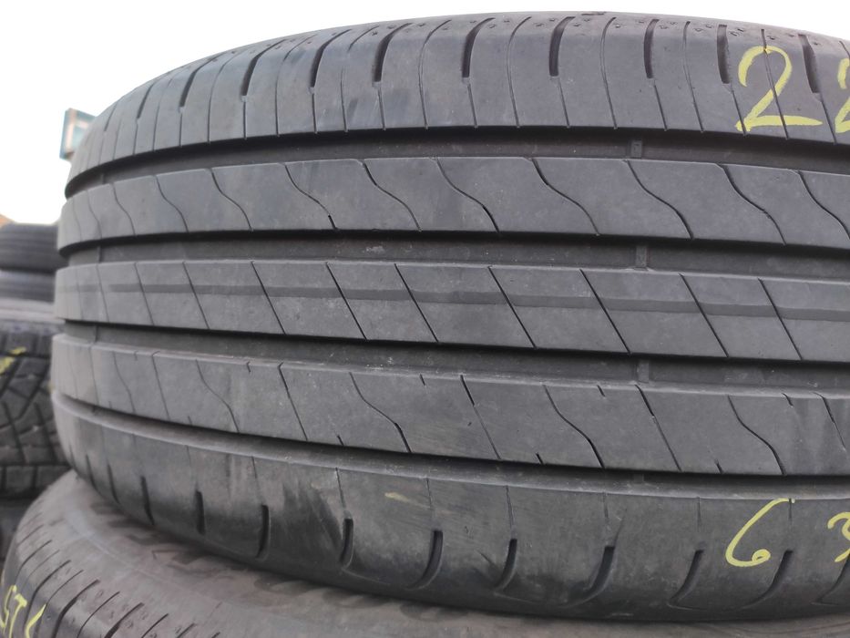 2бр Летни гуми 225 55 17 - Goodyear