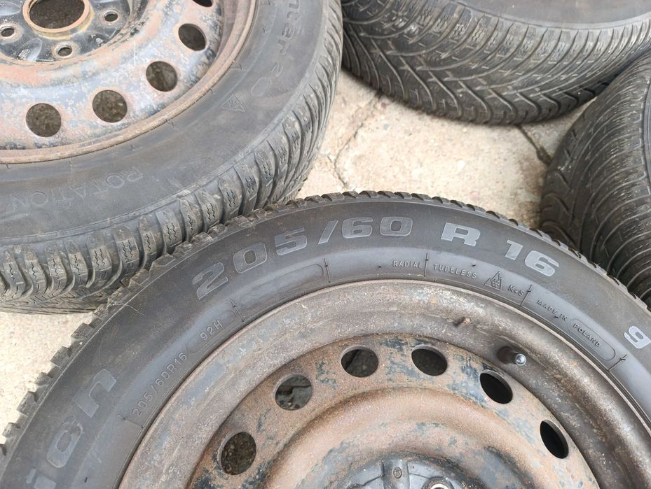 Зимни гуми BfGoodrich G-Force Winter 2 Go 205/60/16