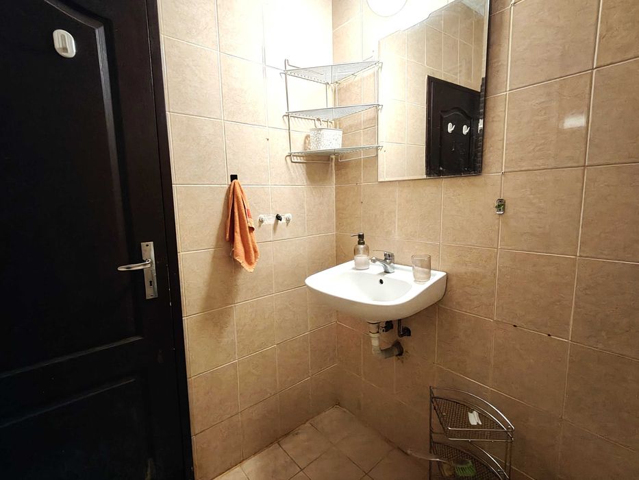 Дава се под наем Двустаен апартамент в София, Оборище - 67 кв.м за 447.78 € - Снимка #8