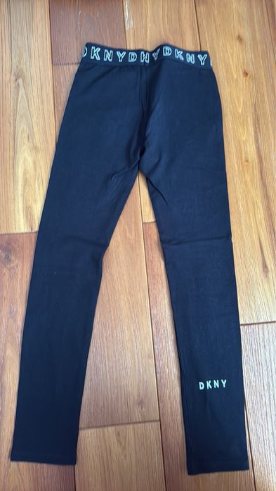 DKNY клин 10 години
