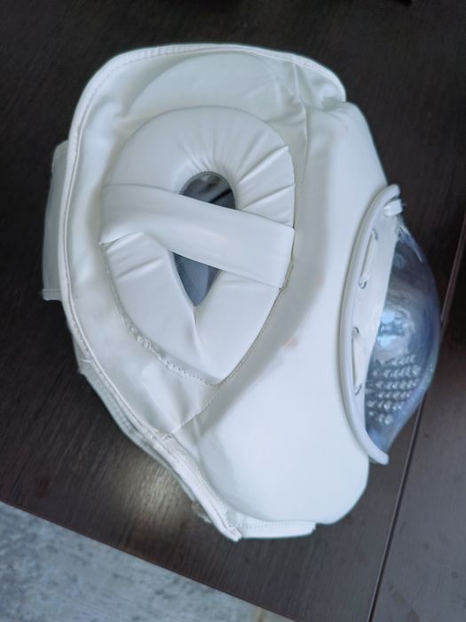 Шлем для кудо, стекло крепкое