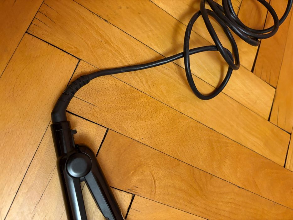 Преса за изправяне rowenta